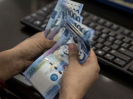 Philippine pesos peso bills