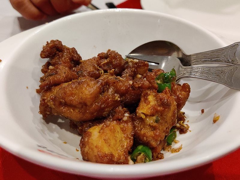 Chilli Garlic Pepper Chicken at Beijing restaurant in Tangra