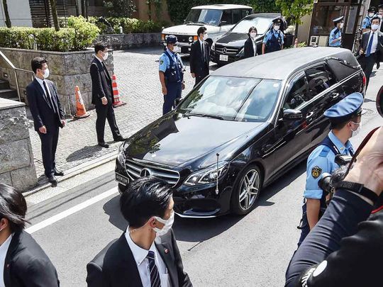 A hearse transporting the body of former Japanese prime minister Shinzo Abe 