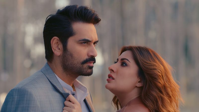 Humayun Saeed with Mehwish Hayat in a still from LNJ-1657357007106