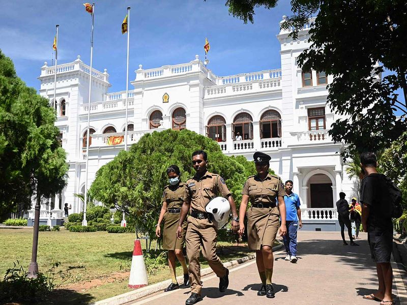 Lanka PM office colombo