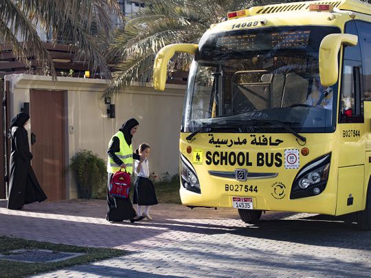 emirates-transport-school-bus-new (1)-1661692456222