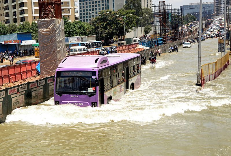 Photos: Floods cripple Indian tech hub Bengaluru | News-photos – Gulf News