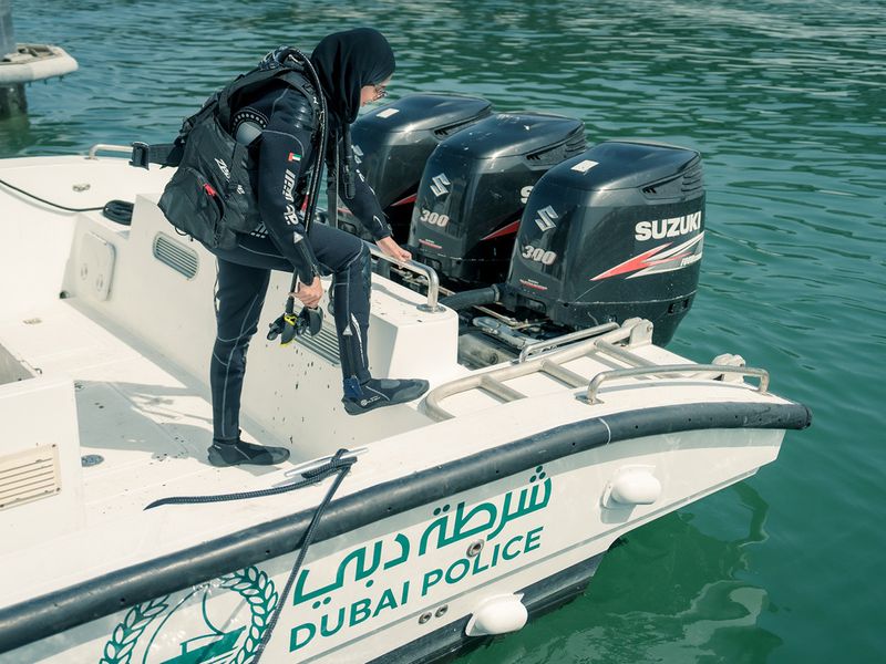 Khulood_Al_Marri-_Dubai_Police_First_Female_Underwater_Explosives_Specialist_(1)-1662465555495