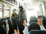 abu-dhabi-police-on-school-buses-for-safety-tips-1662452168033