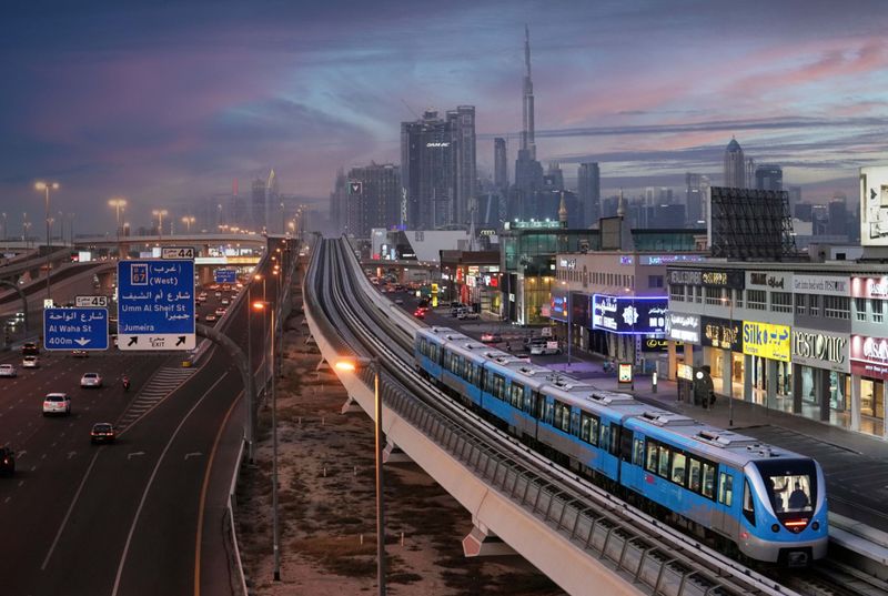 NAT_220908 Dubai Metro2-1662642779585