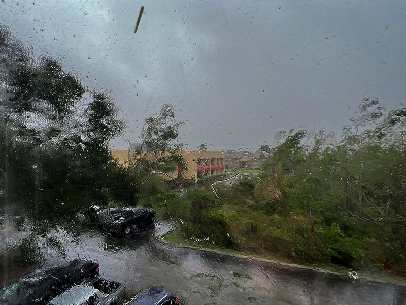 Hurricane Ian approaches in Fort Myers, Florida, US, on Wednesday, Sept. 28, 2022. 