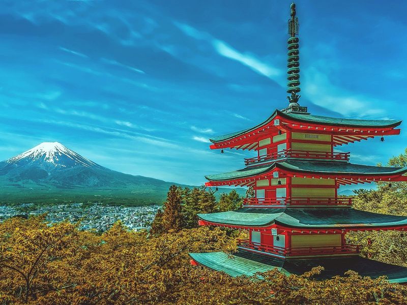 10-Japan-Pagoda-Fuji-Volcano