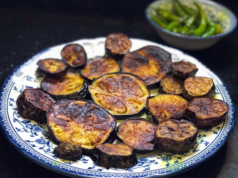Fried eggplant or Begun Bhaja slices