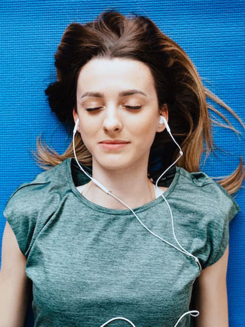 Picture of girl listening to music