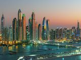 Stock Dubai skyline property economy