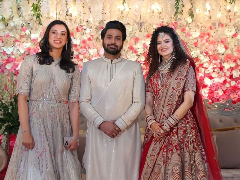 Indian woman cricketer Smriti Mandhana was also spotted at the reception ceremony