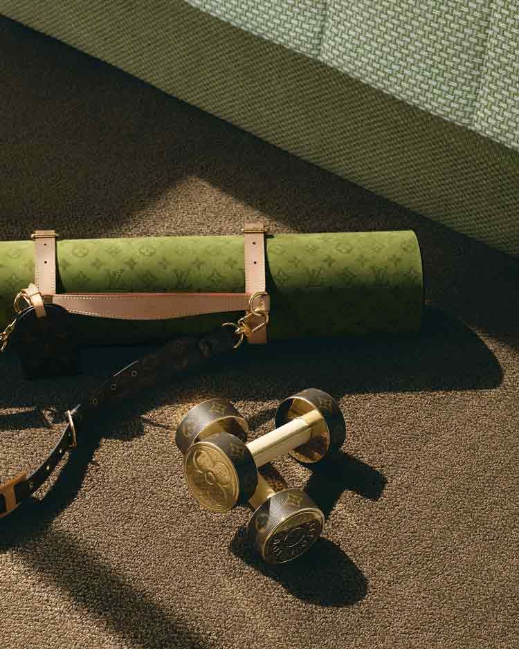 Art de Vivre: Louis Vuitton GIFTING — Dossier Magazine