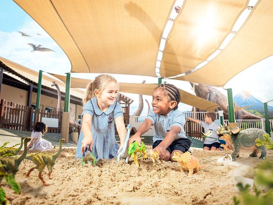 شركة تعليم المدارس أسعار الاكتتاب العام الأخير في دبي في نطاق 2.95 درهم – 3 دراهم ، بنسبة تعويم 25.32٪
