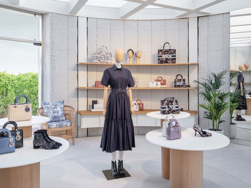 A 3D printed popup store by WASP for Dior