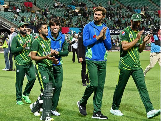 Pakistans cricketers celebrate
