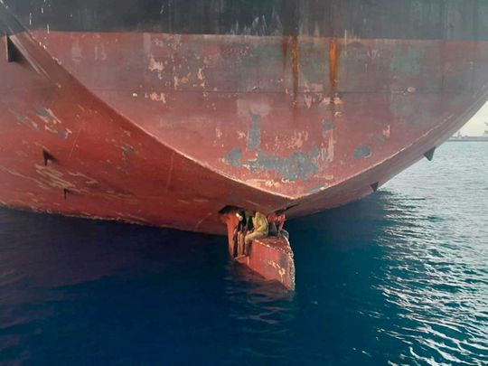 Nigeria stowaways spain ship rudder canary