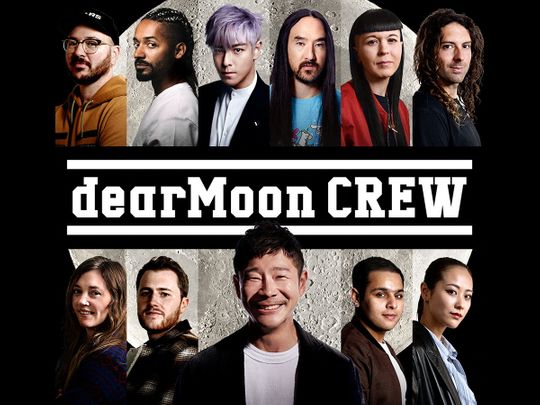 dearMoon crew