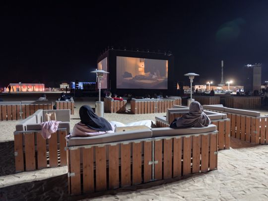 اختتم مهرجان دبي “المرموم: فيلم في الصحراء” بعد 27 عرضًا لاستكشاف الهوية العربية