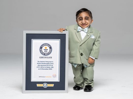 Guinness World Records declares Nepalese man the world's shortest at 21.5  inches - The Washington Post