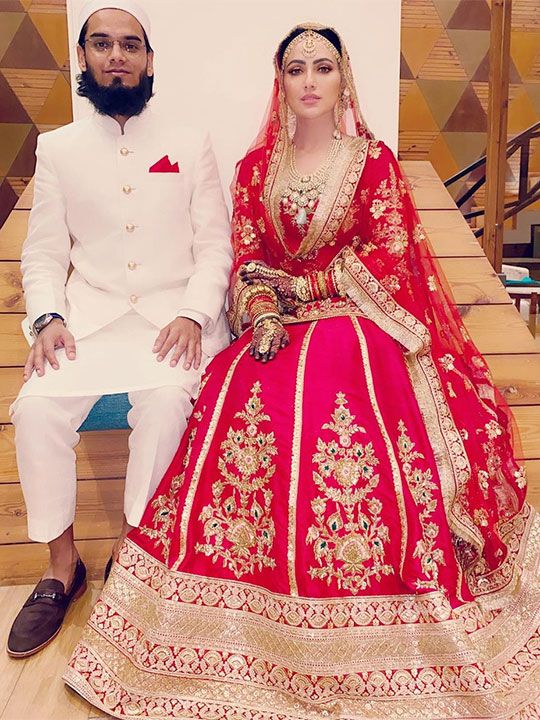 Sana Khan married Surat-based businessman Maulana Anas Saiyad