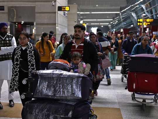 DELHI AIRPORT RUSH