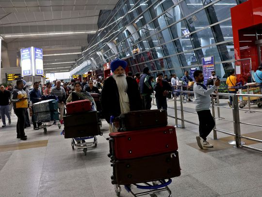 DELHI AIRPORT RUSH