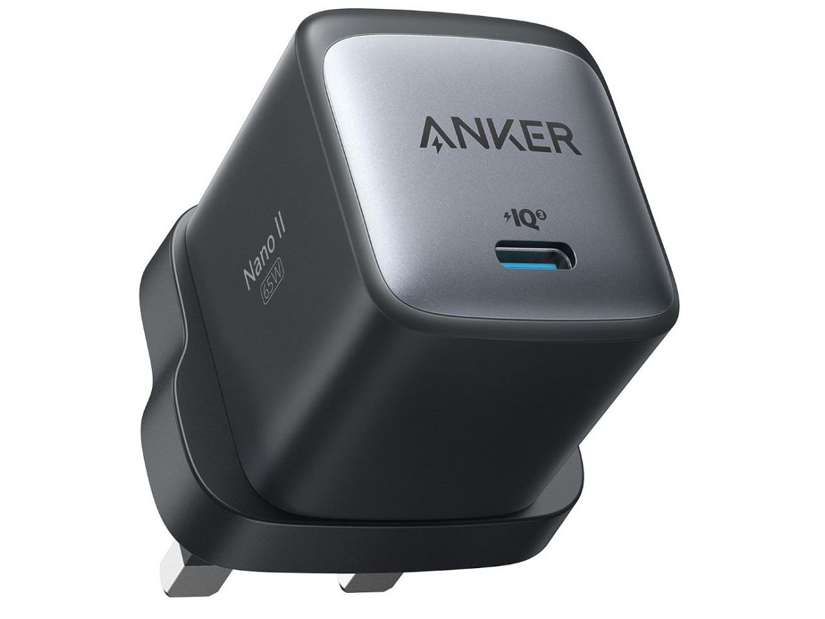 Anker-Nano-II-65W-White-BG-for-web