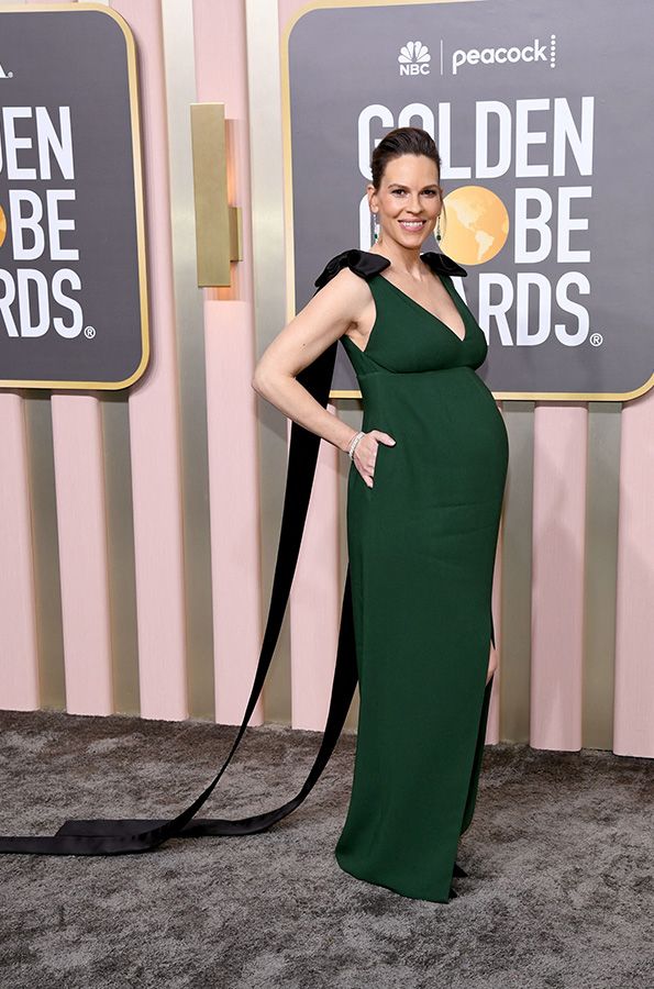Hilary Swank attends the 80th Annual Golden Globe Awards at The Beverly Hilton on January 10, 2023 in Beverly Hills, California.   Jon Kopaloff/Getty Images/AFP )