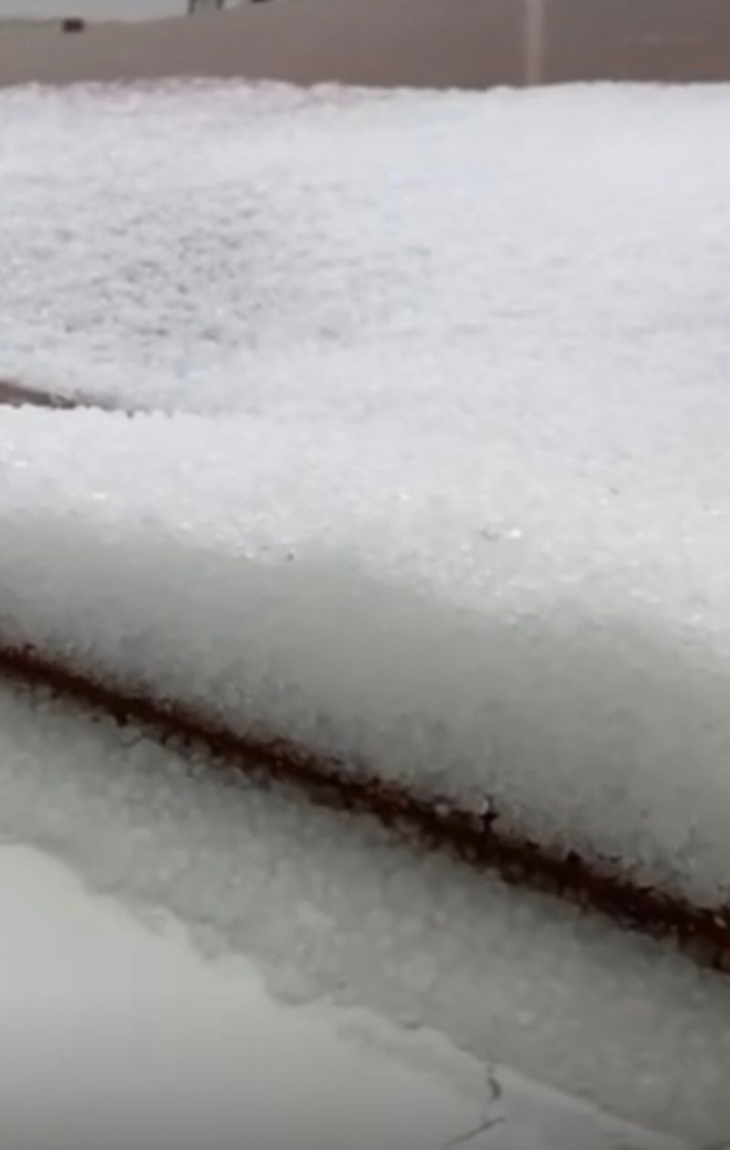 Instagram page @storm_ae, which posts weather-related videos and photos from across the UAE and Gulf countries, shared videos of hail from Al Riyadh City in Abu Dhabi.