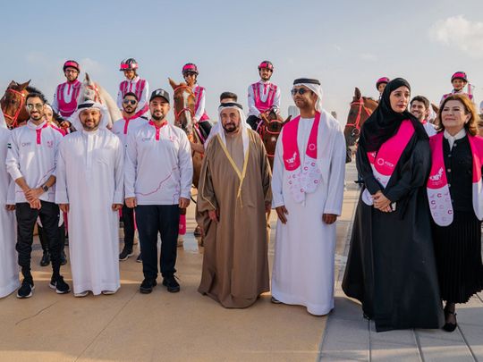pink-caravan-sultan-with-riders-and-officials-in-shj-heera-beach-1675511321088