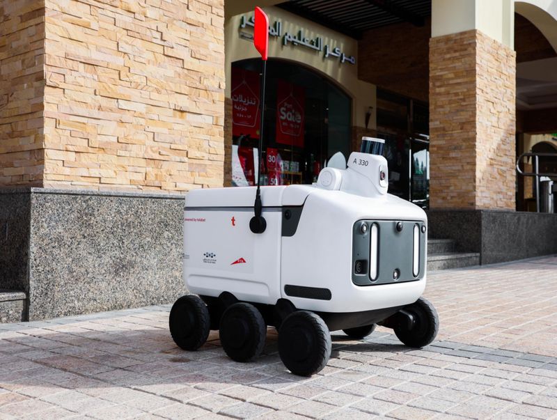 RTA DIEZ and talabat UAE announce piloting autonomous delivery robots-1676459007708
