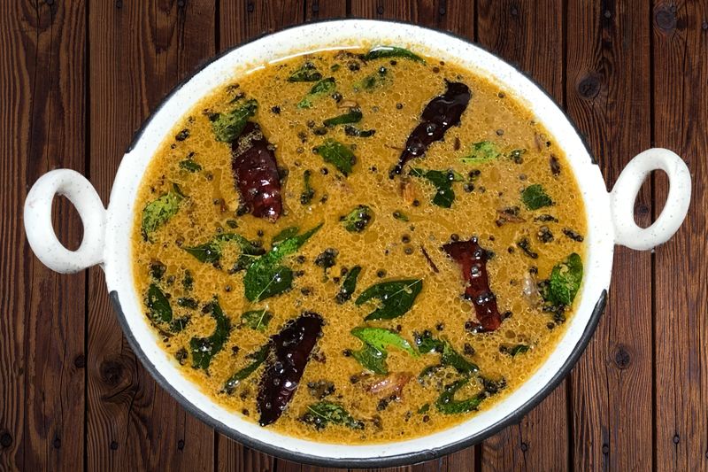 Recipe for gluten free Kerala-style Muthira or horse gram curry