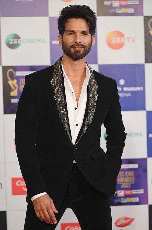 Bollywood actor Shahid Kapoor poses during the Zee Cine Awards ceremony in Mumbai. 