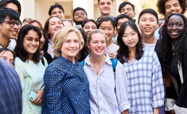 Hillary Rodham Clinton visits NYU Abu Dhabi - 4-1678428088346