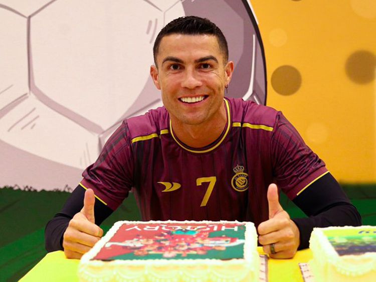 Order Ronaldo Photo Cake Online From Varushi Cake Queen,Kharar