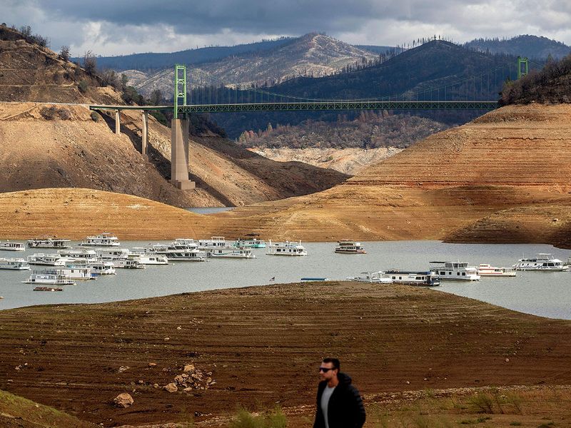 California_Drought_Refilled_Reservoirs_16555--d2852-(Read-Only)