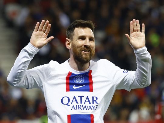 Lionel Messi: Barcelona stepping up efforts to sign Paris Saint