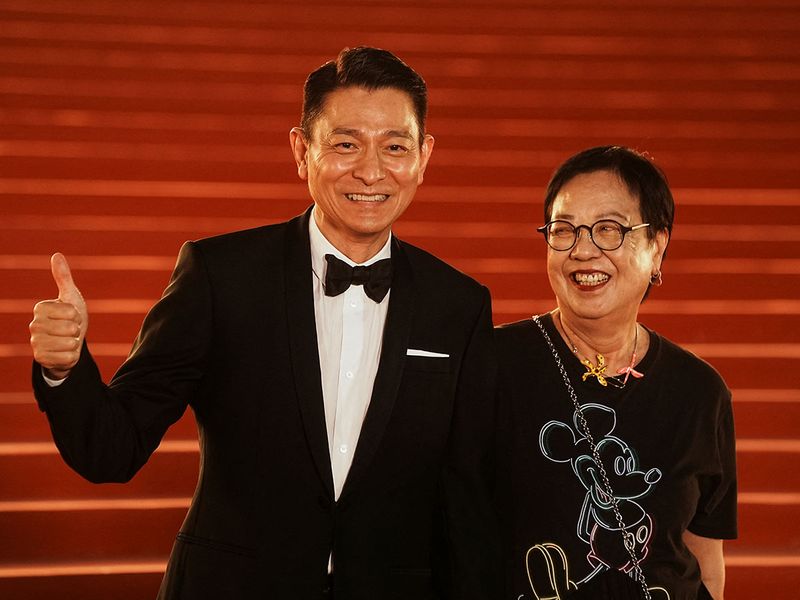 Photos Starstudded red carpet at the 41st Hong Kong Film Awards