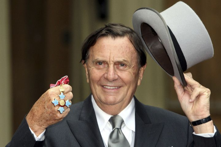 Barry Humphries1-1682165450363