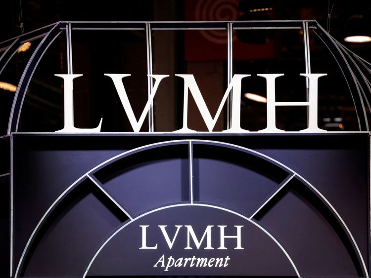 LVMH to buy French jewellery producer Platinum Invest to ramp up Tiffany  production, ET Retail