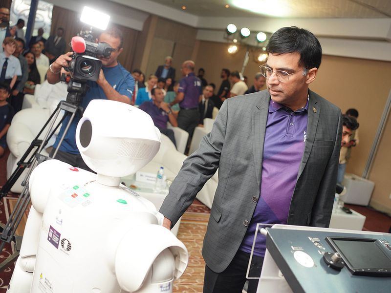 Anand robot
