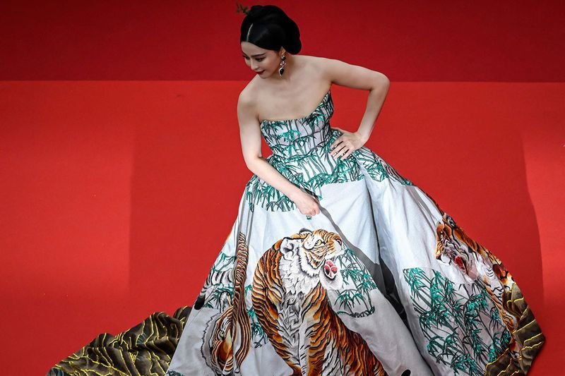 Chinese actress Fan Bingbing arrives for the opening ceremony and the screening of the film 