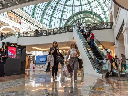 Stock - Dubai shopping