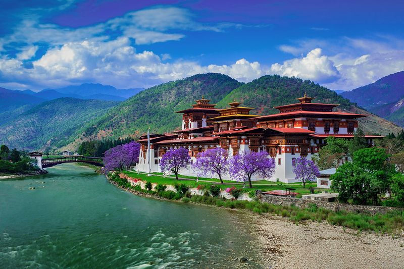 The Punakha Dzong in Punakha, Bhutan is the one of the most iconic places in Bhutan. It is a one of a kind wonder to see. Although there are a lot of dzongs across Bhutan, this one takes the crown.