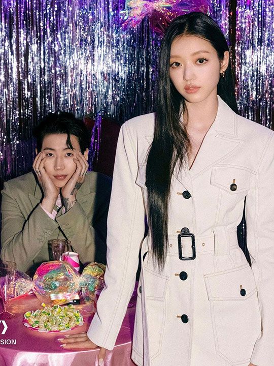Jay Park and Yoo Si-ah, better known by her stage name YooA is a South Korean singer, and is a member of the girl group Oh My Girl under WM Entertainment.