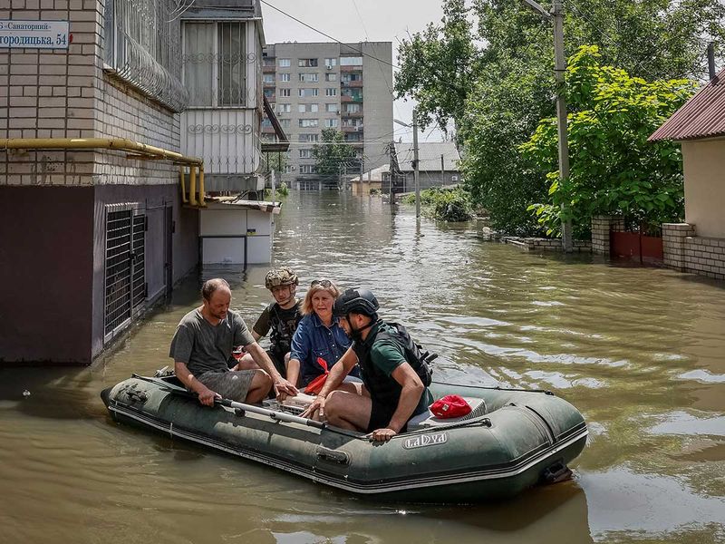 Ukraine dam flood