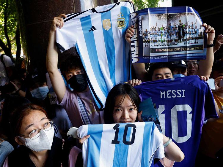 Argentina will not use Lionel Messi's No. 10 shirt in friendlies