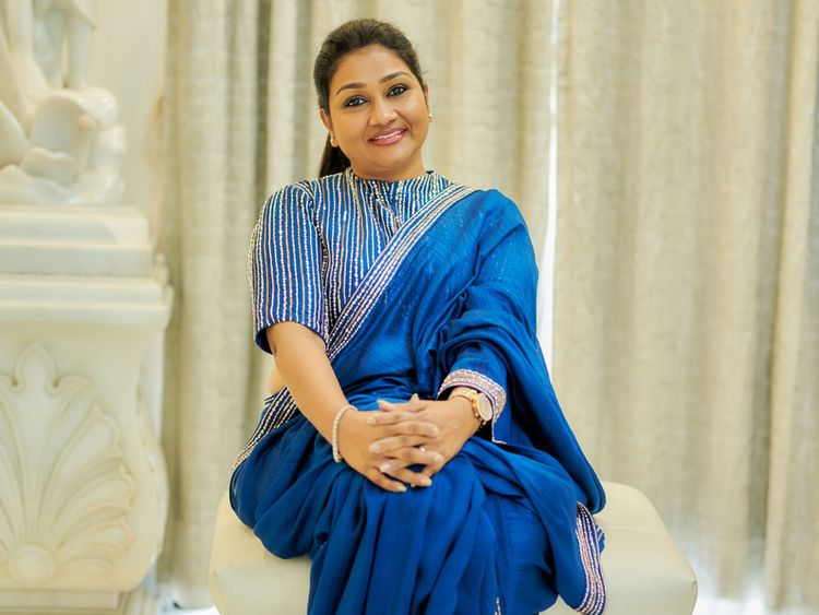 Meet Dolly Jain, Indian saree draper to the stars | Friday-art-people –  Gulf News