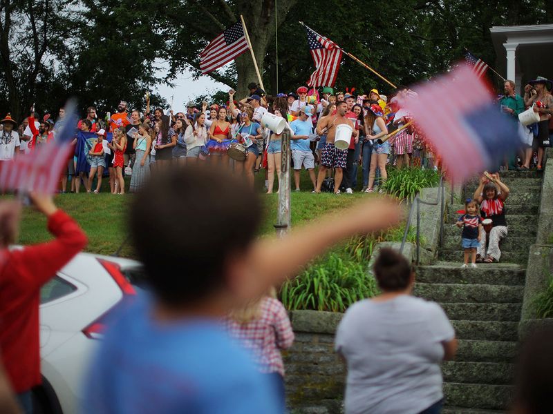 2023-07-05T001313Z_360805353_RC2MW1AIWT8I_RTRMADP_3_USA-JULYFOURTH